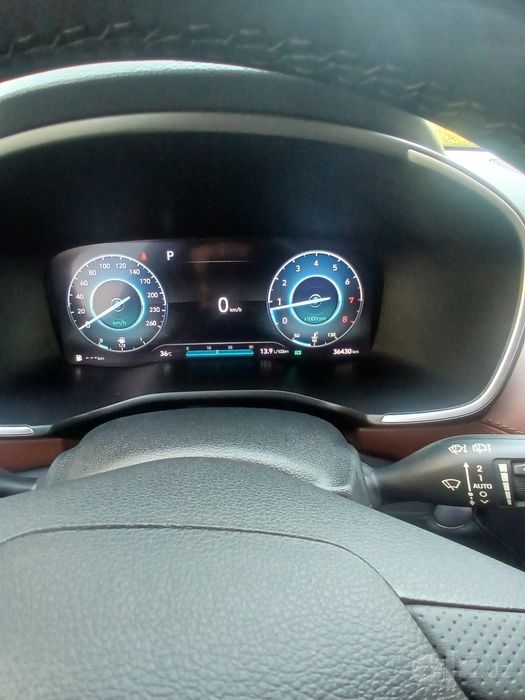 Hyundai santa fe 2022 yill full pazitsa 7 mestali