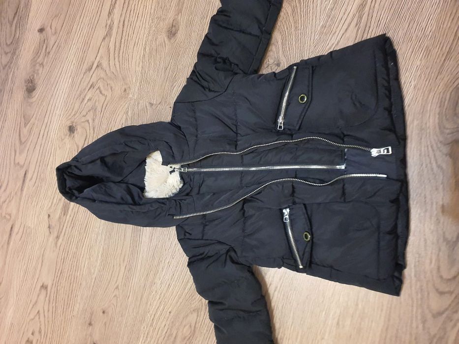 Geaca zara fete super cocheta vârstă 3-5 ani nu guess nu Tommy nu nike