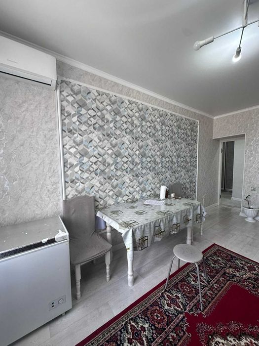 Продам 3х комн кв Батыс с ремонтом