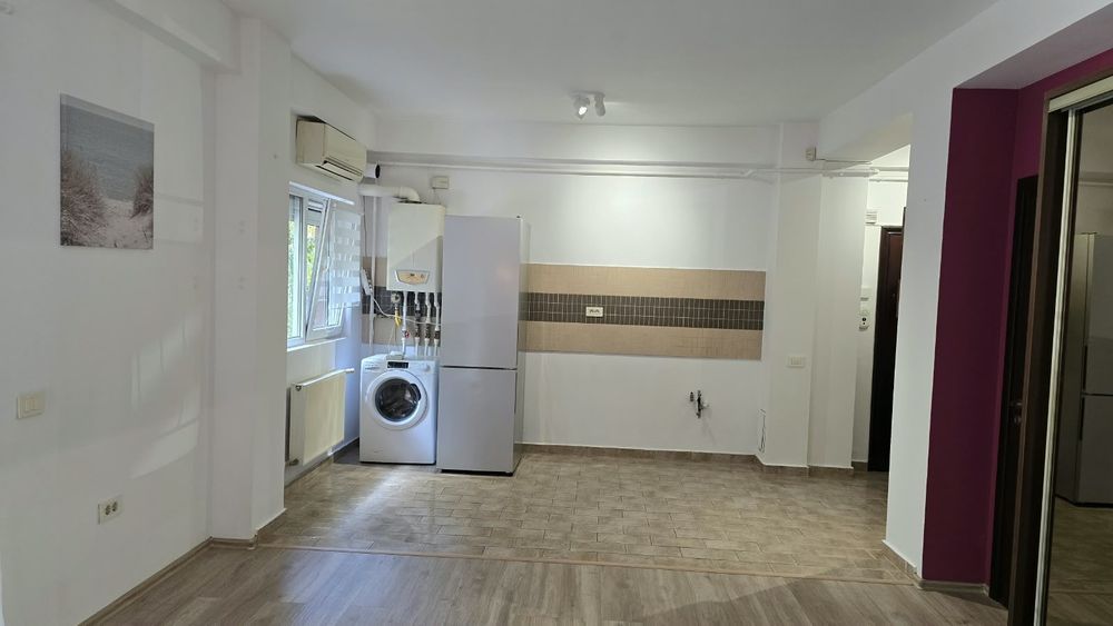 Apartament 2 camere Militari Residence Str Gladiolelor, etaj 1 din 5