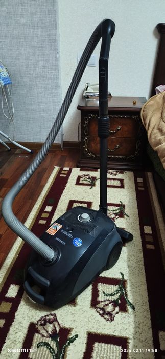 Пылесос в хорошем состоянии есть гарантия я сам мастер мотор новый