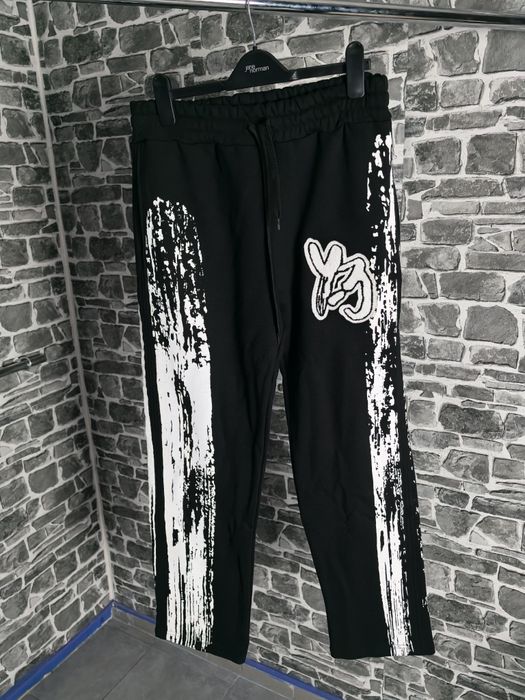 Yohji Yamamoto Y-3 екип