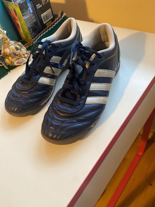 Футболни обувки Adidas 38 2/3 номер