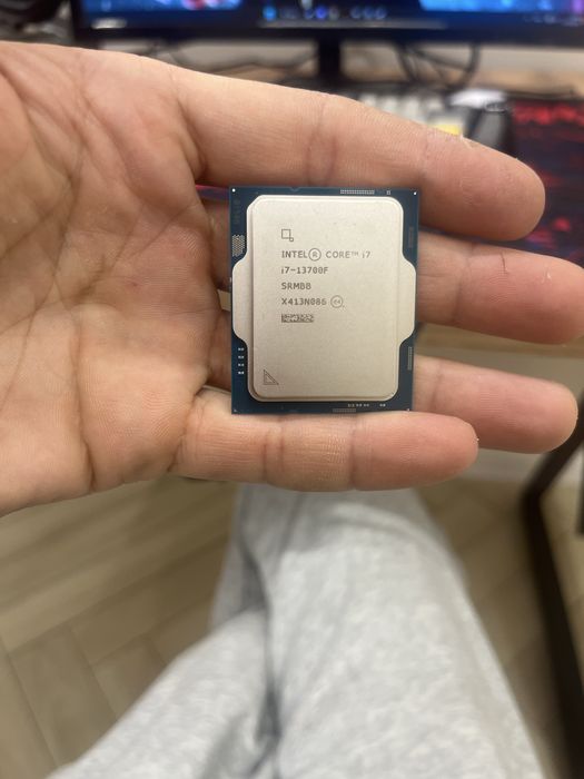 Процессор intel core i7 13700f