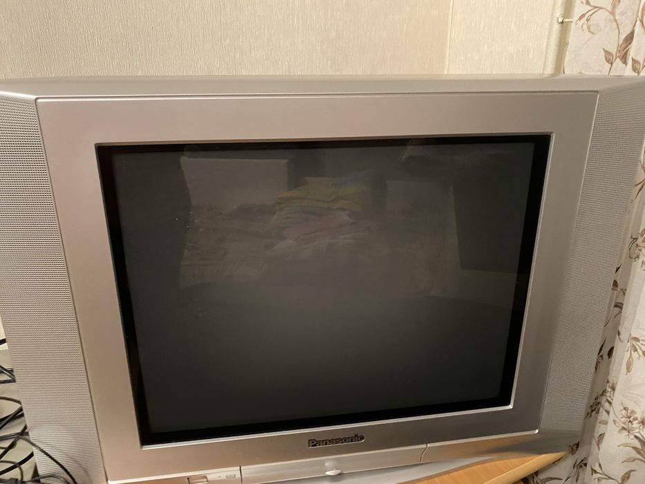 Телевизор , панасоник