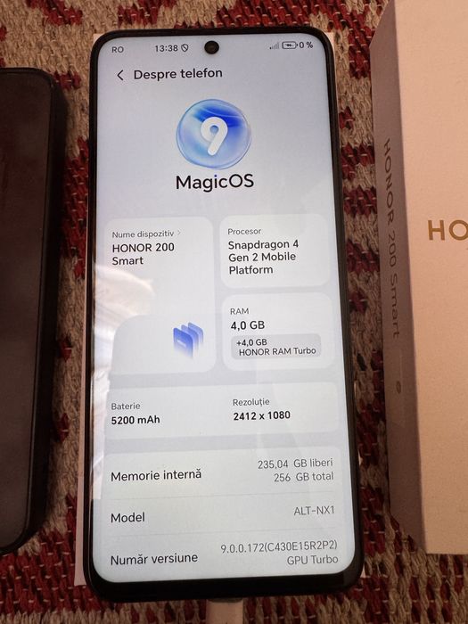 Honor 200 Smart