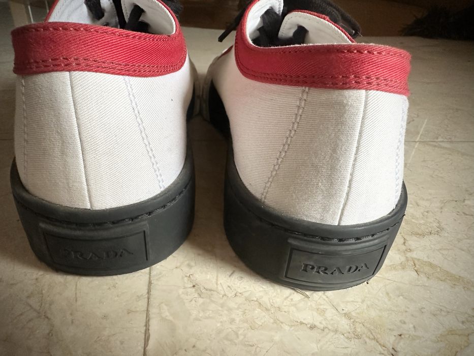 Обувки ПРАДА - оригинални