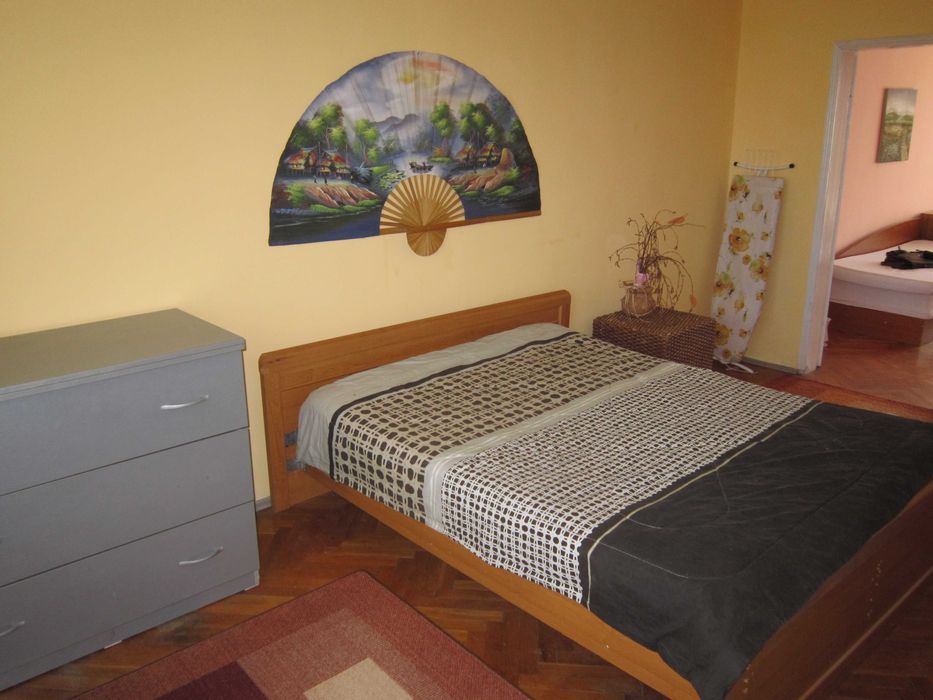 Дава се под наем Двустаен апартамент в Бургас, Лазур - 60 кв.м за 160 € - Снимка #5