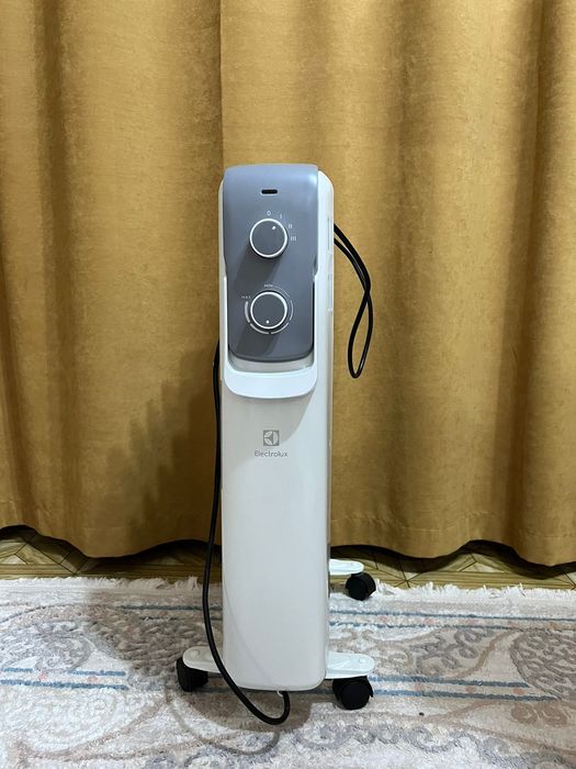 Обогреватель Electrolux.