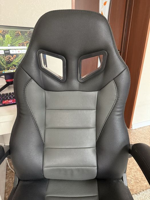 Продам кресло в идеально состояний