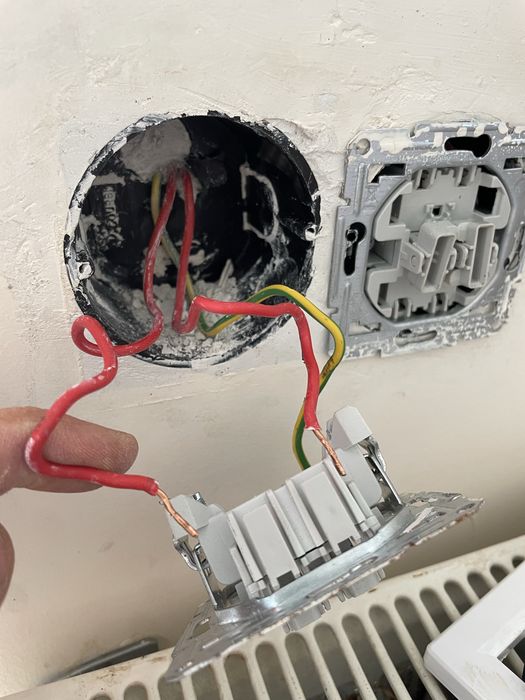 Mici reparatii prin casă- preturi mici