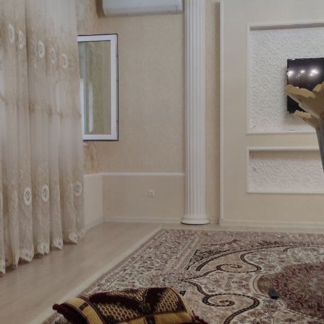 Мелкие ремонт квартир Поклейка Обоев!!