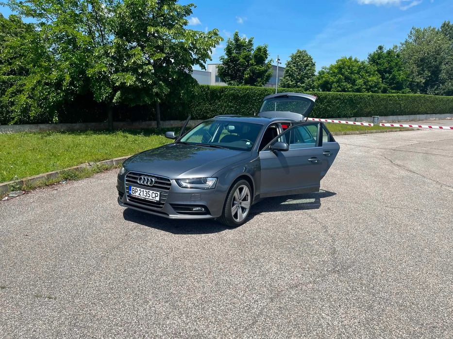 Продавам Audi A4B8.5/2.0TDI 180кс/2014г
