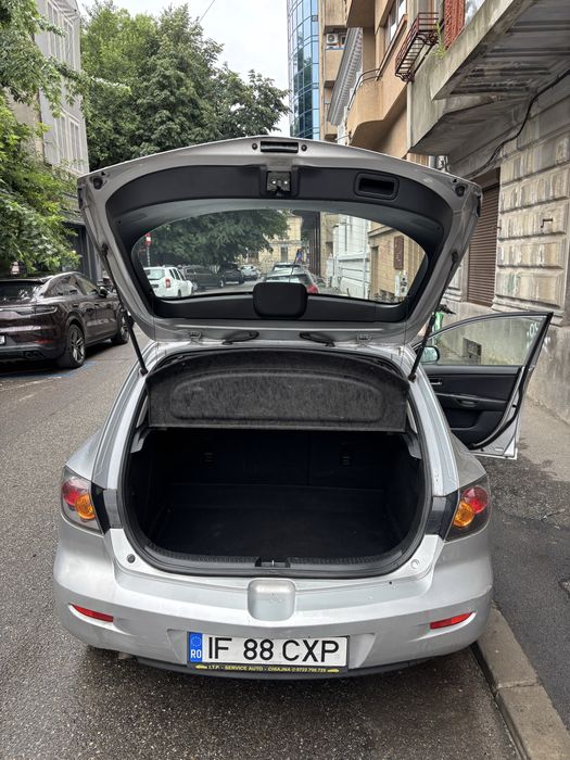 MAZDA 3 2006 — imagine 5