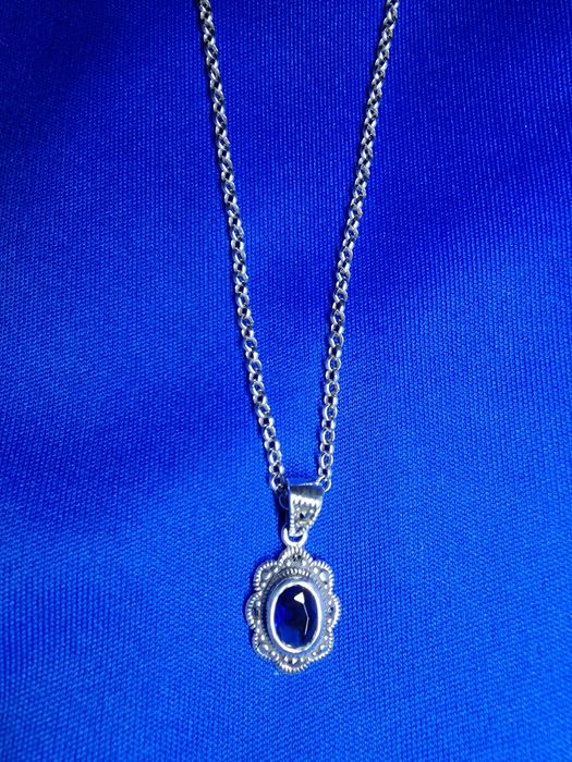 Lantisoare de argint