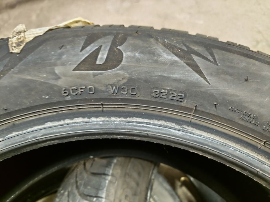 235/55/19 Brigestone