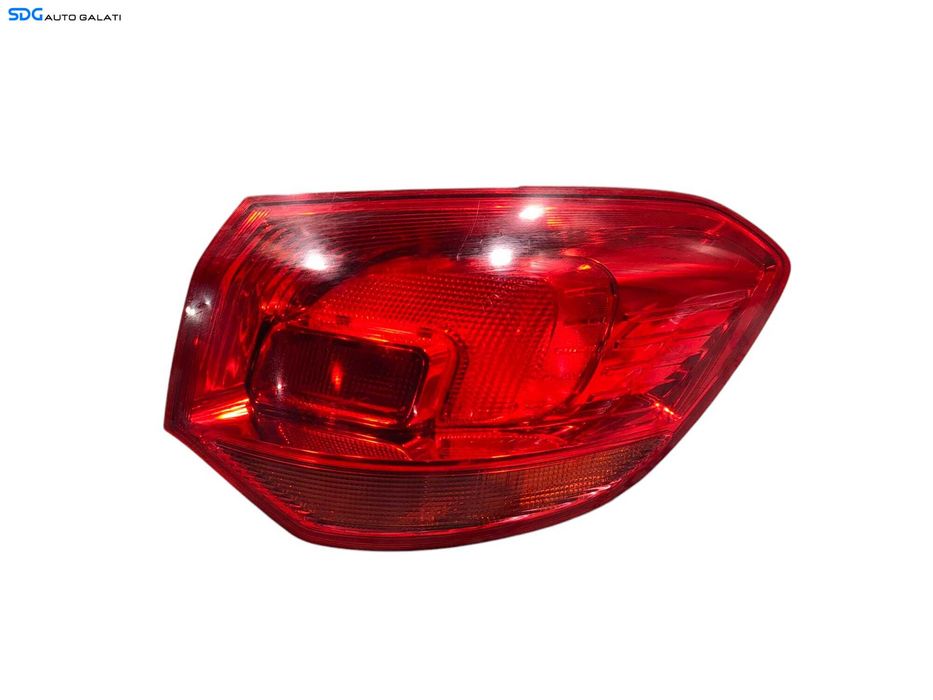 Stop Lampa Tripla Dreapta Opel Astra J Combi Break Caravan 2009 - 2016 Cod 13282243 [L5294]
