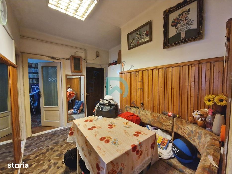 Apartament 2 camere, decomandat, Tractorul