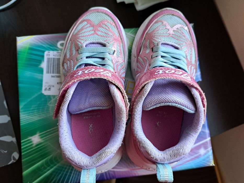 Детски маратонки Geox 26