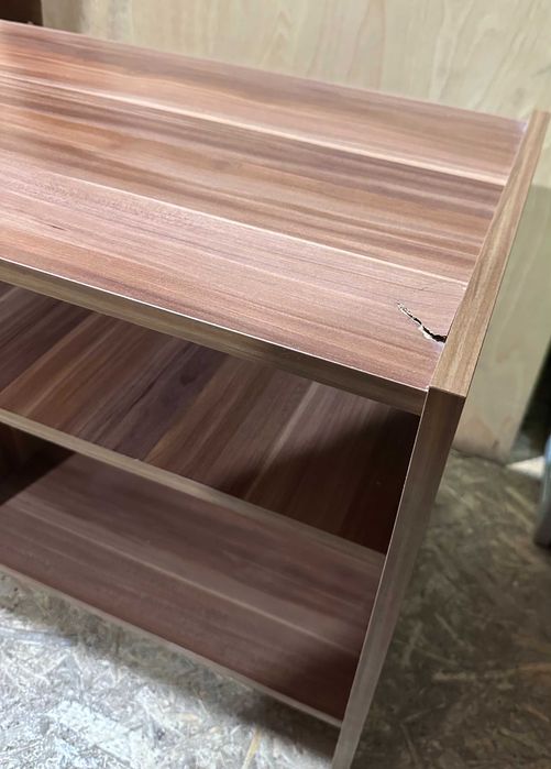 Comoda 1,52 m cu usi si rafturi de depozitare; Comoda TV pentru living