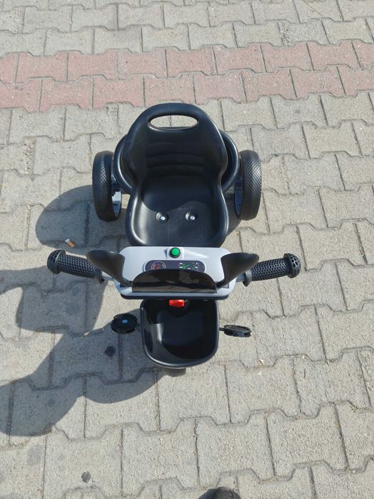 BYOX Триколка TWIDDLE сив