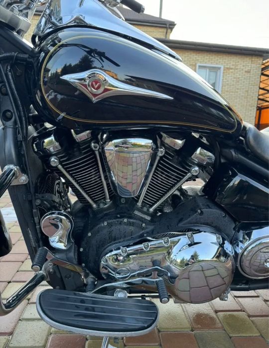 Продам мотоцикл kawasaki VN2000 Vulcan