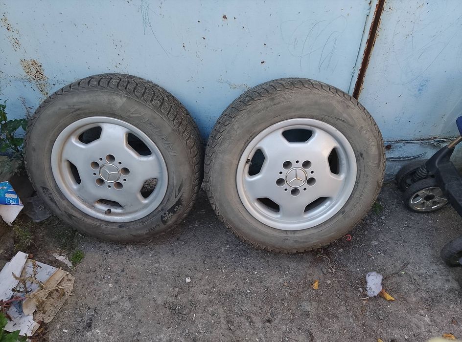 Резина зимняя на Мерседес