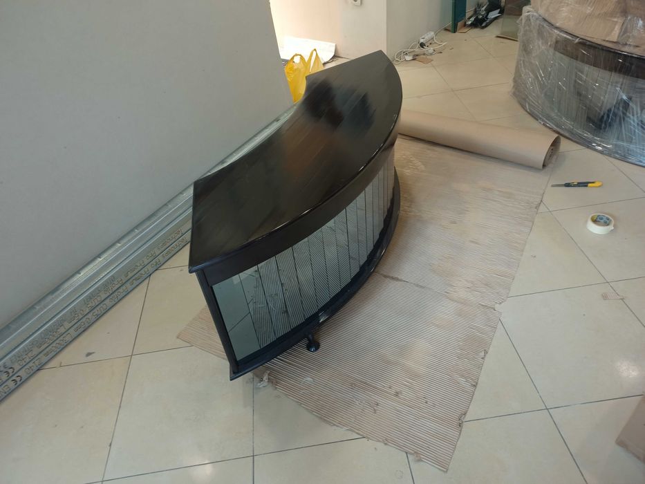 Витрина, щанд, каса, маса