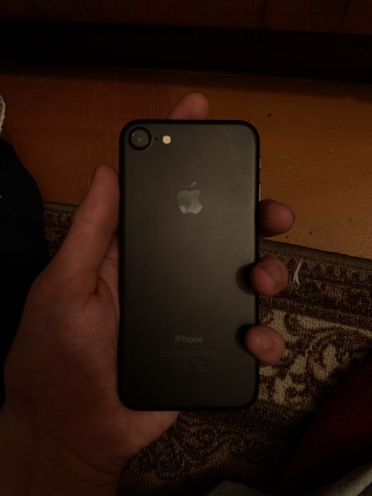 iPhone 7 без гарантии