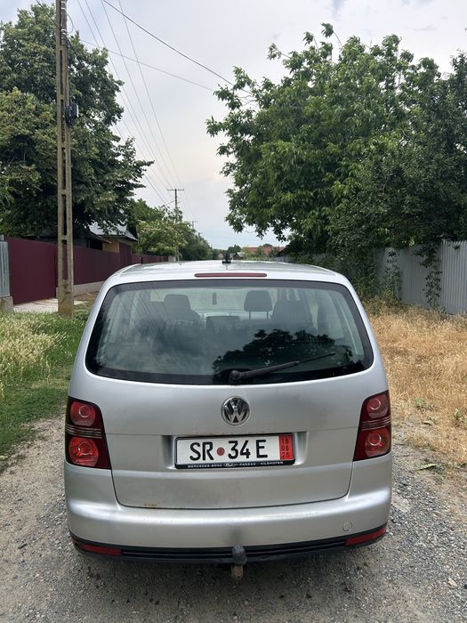 VOLKSWAGEN Touran 2009 — imagine 5