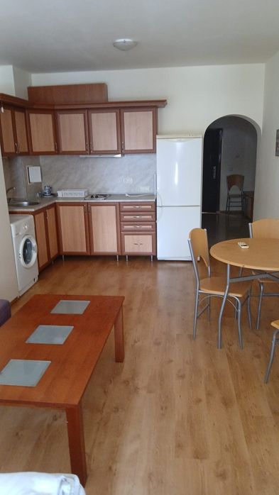 Дава се под наем Едностаен апартамент в Бургас, Сарафово - 45 кв.м за 280.5 € - Снимка #2