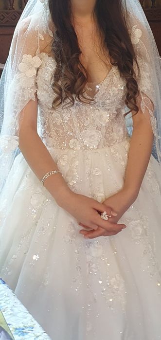 Vând roche de mireasă