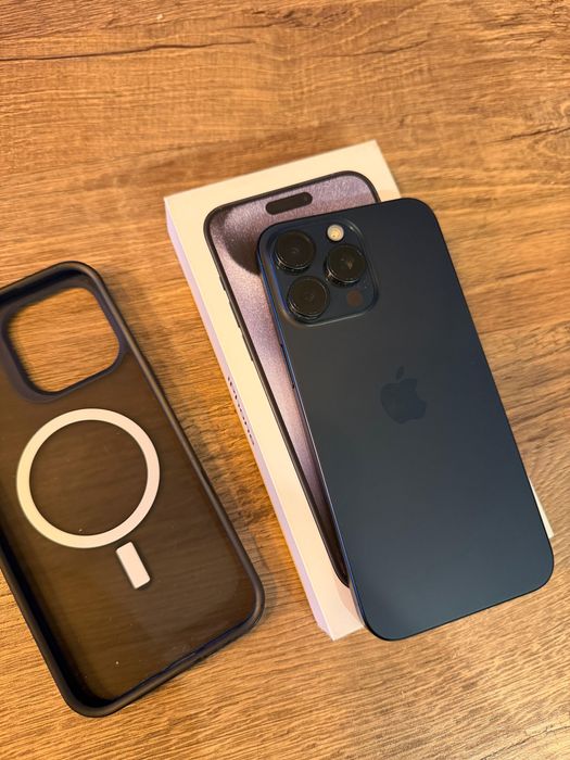 Vand Iphone 15 Pro Max 256 GB