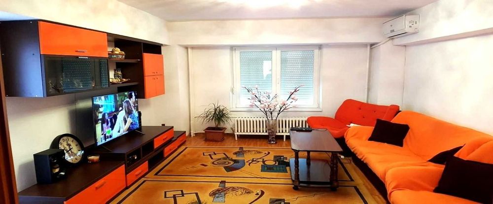 Caut ingrijitoare/îngrijitor,pt.domn semideplasabil,100 milioane/luna