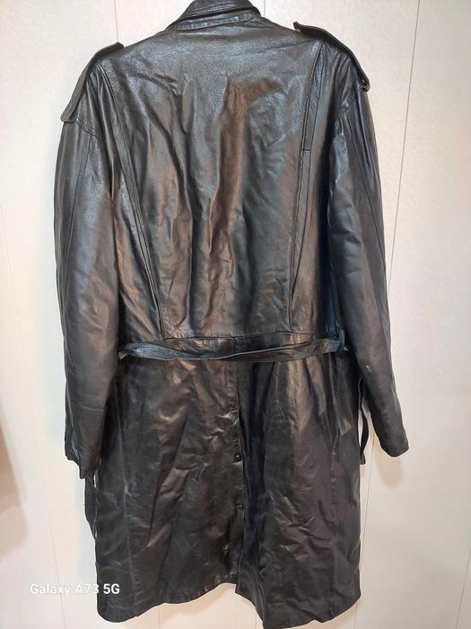 Кожанный плащ размер L и XL для людей ростом 165-180  размер 56-58