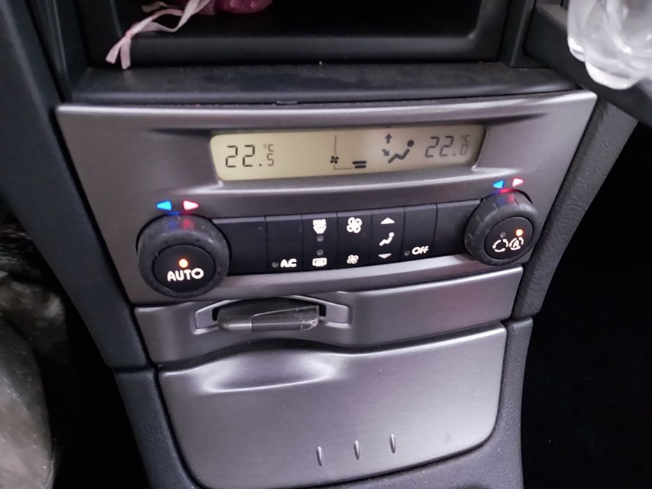 Vind Renault  Laguna