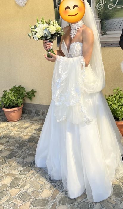 Rochie mireasa  sirena XS / S cu fusta detasabila tip printesa, choker,maneci detasabile, voal