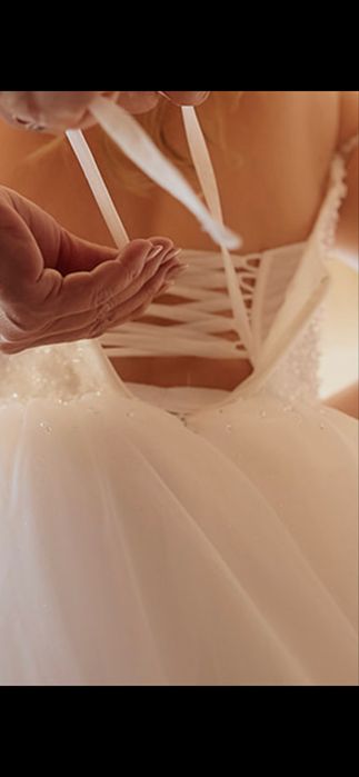Rochie mireasa tip printesa