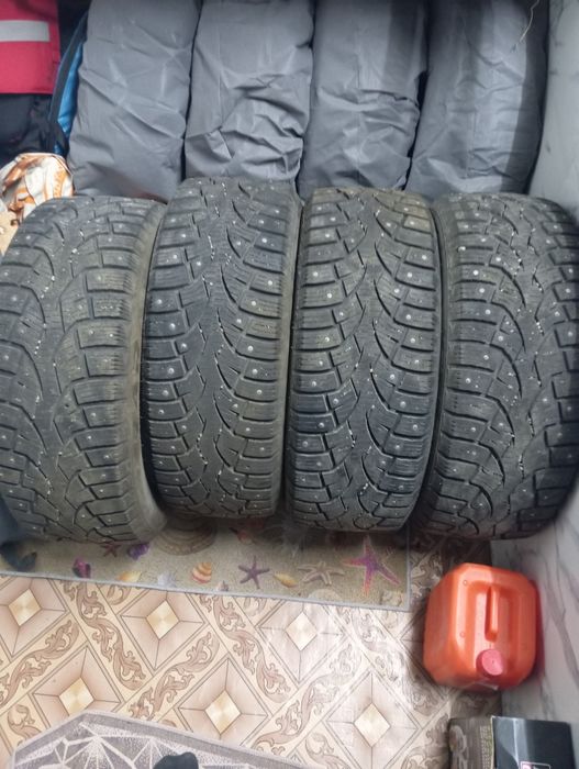 Продам зимнюю резину