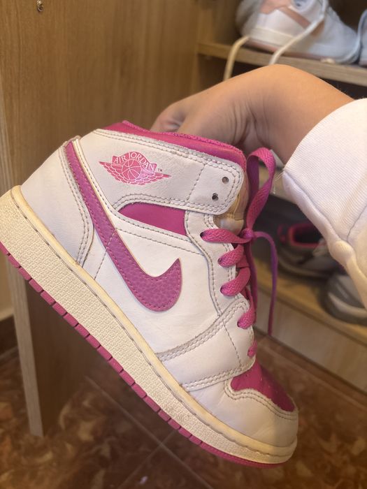 Обувки jordan 23см
