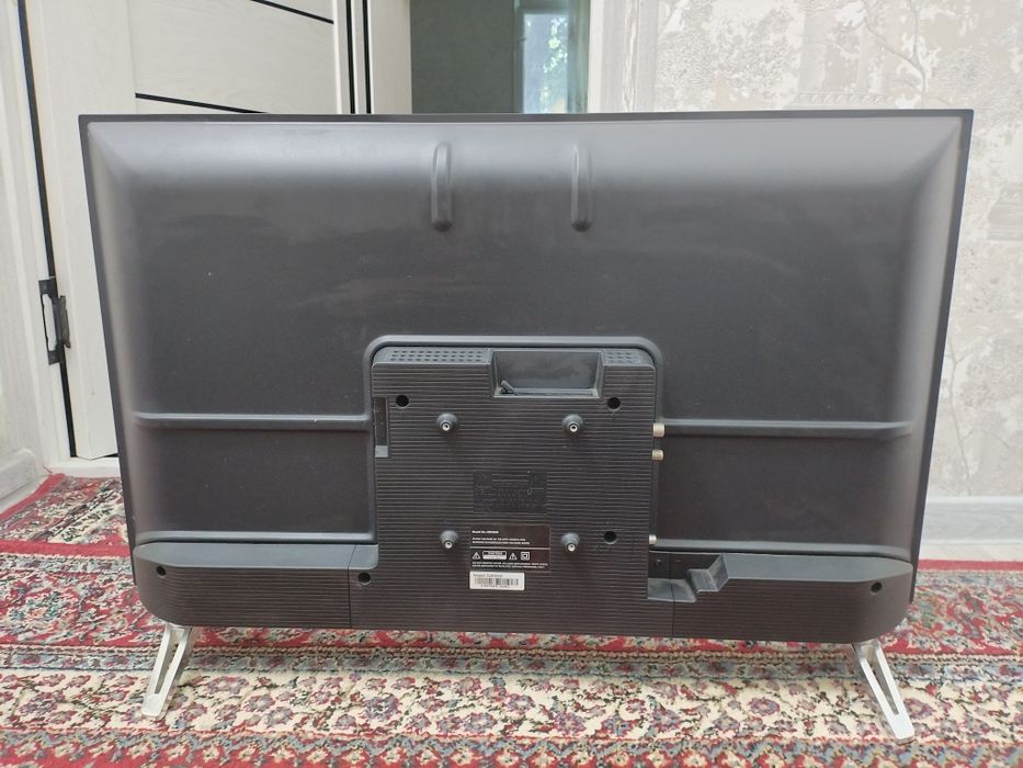 32 led tv Samsung+ tv box