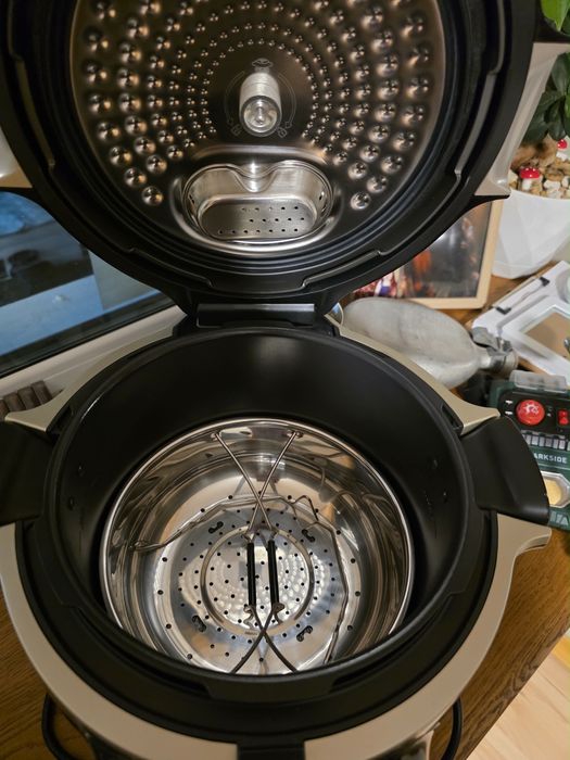 ЧИСТО НОВ!!! Мултикукър Tefal Cook4me Touch, Wi-Fi