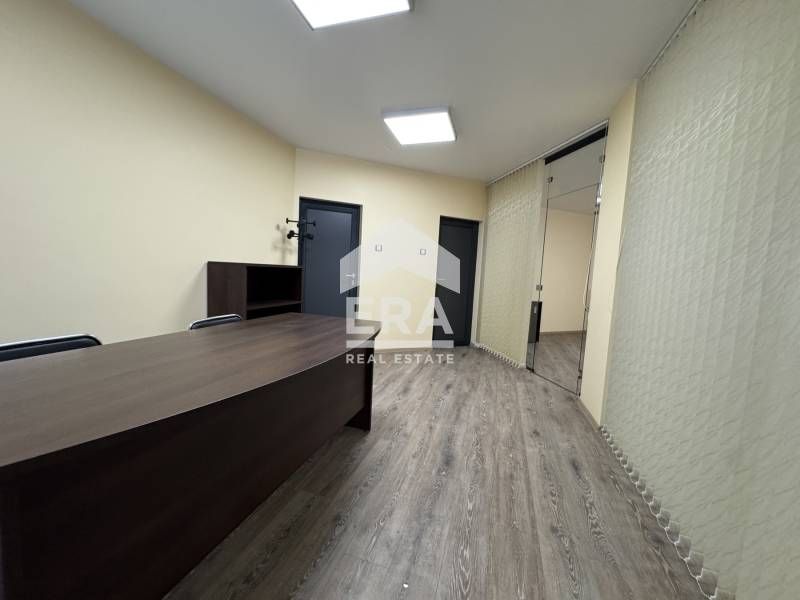 Продава се Офис в Силистра, Център - 71 кв.м за 785 €/кв.м - Снимка #6