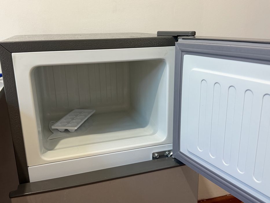 Продаю холодильник Muxxed