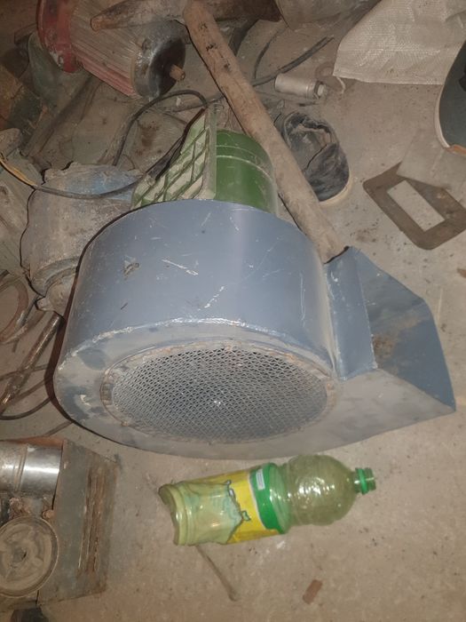 Поддув, вытяжка.