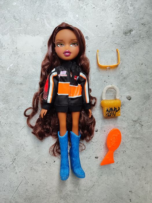 Кукла Bratz Goin Out Саша