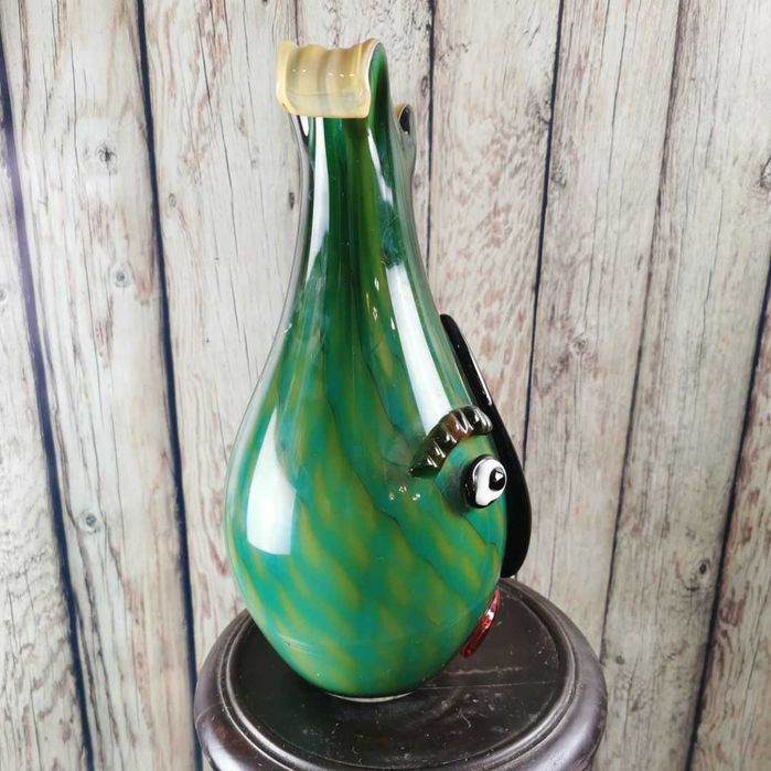 Голяма стъклена ваза - Той