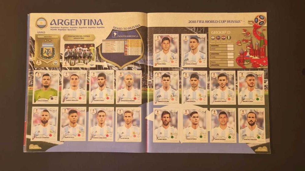 Album complet Panini World Cup 2018, varianta 682 de stickere
