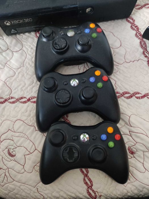 Vând Xbox 360 kinect