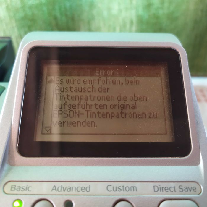 Фотопринтер - Epson Stylus Photo R300